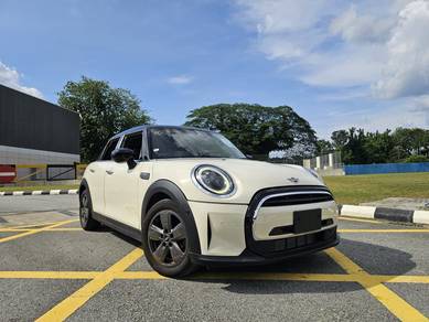 Mini Cooper in Titiwangsa, KUL