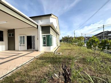 Semi-Detached House For Sale in Kuala Kedah,KDH
