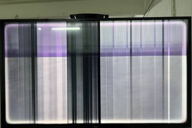 TV LG 55 inci rosak vertical line