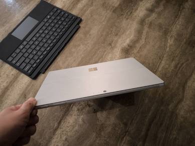 Microsoft Surface Pro 256GB SSD 8GB Ram i7 Laptop