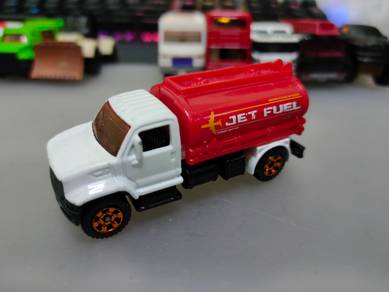 Matchbox Utility Truck 2006 from 5 pack