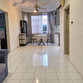 Apartment For Rent in Beverly Hills 2