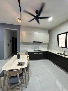 Condominium For Sale in Bay Point @ Country Garden Danga Bay