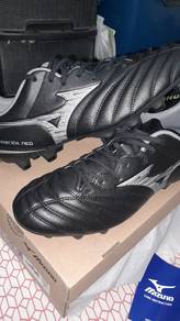 mizuno monarcida neo 3