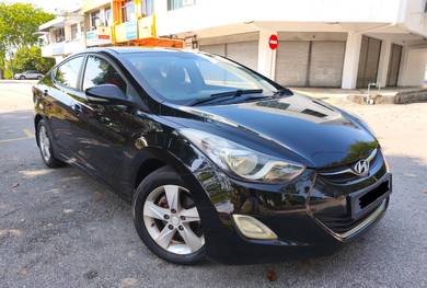 Hyundai Elantra HIGH SPEC in Ayer Keroh, MLK