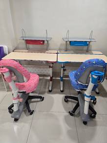ergonomic kids table and chair( 2 set)
