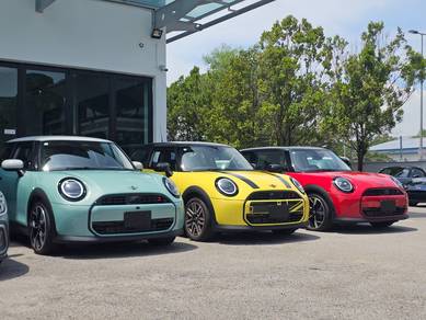 Mini Cooper S S in Bukit Jelutong, SGR