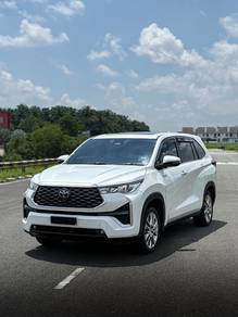 Toyota Innova ZENIX HYBRID ELECTRIC in Masai, JHR