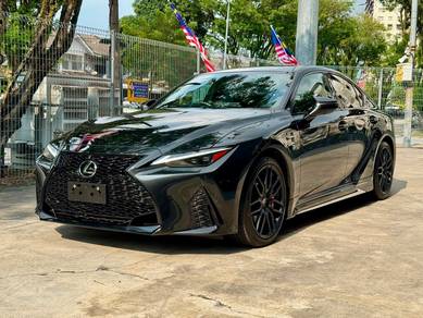 Lexus IS 300 F-SPORT in Ampang, SGR