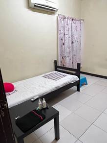 Room in Kota Damansara, SGR