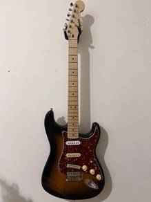 squier sonic Stratocaster