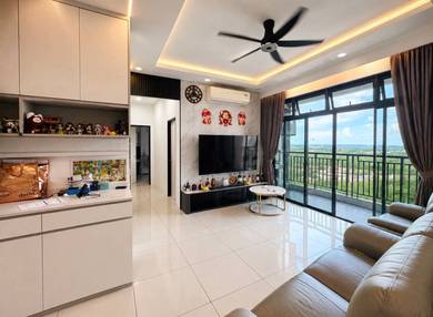 Apartment For Sale in 8scape Residences @ Sutera