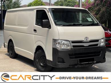 Toyota Hiace in Kajang, SGR