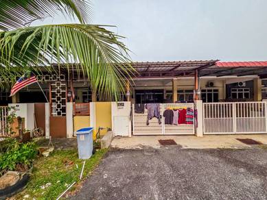 1-storey Terraced House For Sale in Banting,SGR