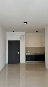 Condominium For Rent in Serina Residence