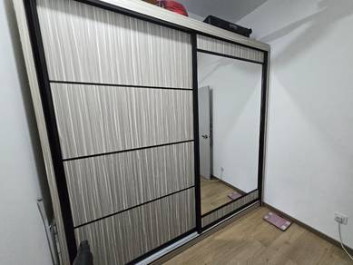 Sliding Door Wardrobe with Mirror, 8x8