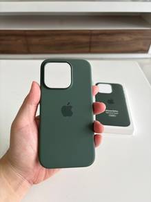 Apple iPhone 15 Pro Silicone Case with Magsafe