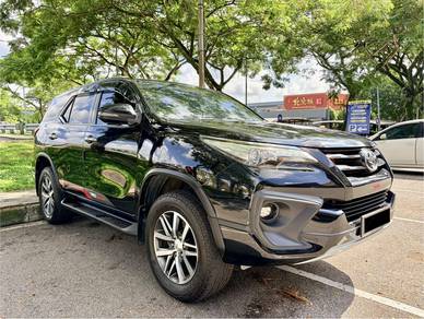 Toyota Fortuner SRZ 4X4 in Johor Bahru, JHR