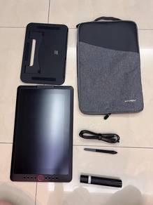 XP-PEN Artist 15.6 Pro V2 Drawing Tablet + Sleeve