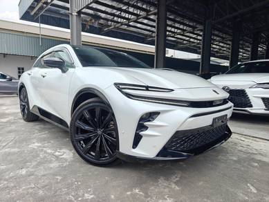 Toyota Crown SPORT Z in Chan Sow Lin, KUL