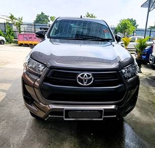 Toyota Hilux E in Selayang, SGR