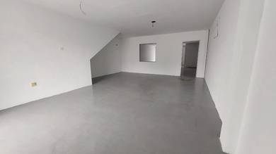 Shop lot For Rent in Bandar Botanic,SGR