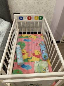 Baby cot with mattress 