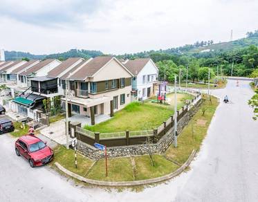 Semi-Detached House For Sale in Puncak Alam,SGR
