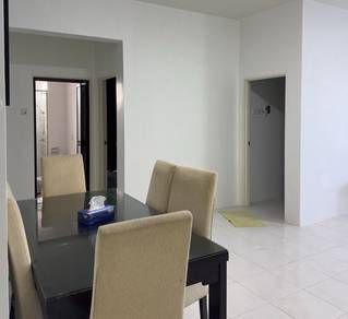 Condominium For Rent in Bayswater Resort Condominium