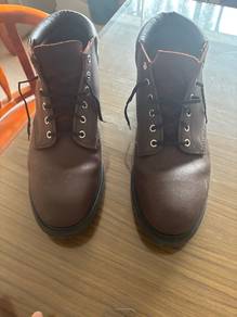 redwing safety shoes 8212