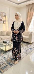 Baju kurung new with tag nak jual separuh harga