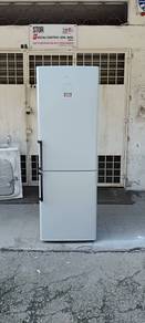 Jenama samsung 2 doors fridge refrigerator 286L