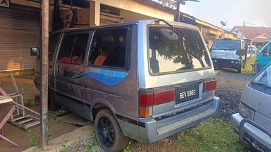 Nissan Vanette in Kuantan, PHG
