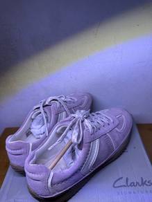 kasut Clarks Wanita