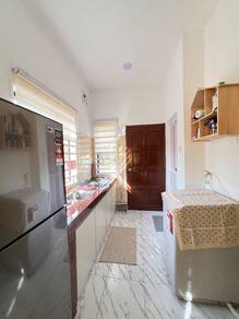 Fully furnish, comfortable 3 room homestay