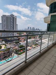 Condominium For Sale in Tanjung Park Condominium