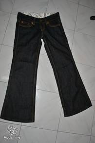 Carhartt jeans nice design new for gurl saiz 29