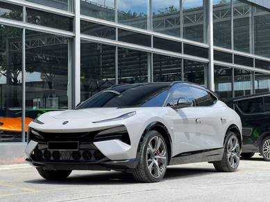 Lotus Eletre S in Chan Sow Lin, KUL