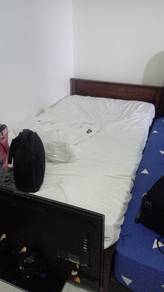 Single Bed Wood Frame Mattress
