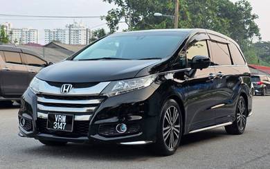 Honda Odyssey ABSOLUTE in Balakong, SGR