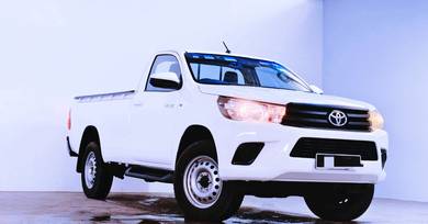Toyota Hilux MT in Johor Bahru, JHR