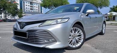 2018 Toyota Camry V