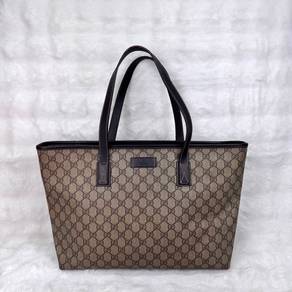 Gucci GG Canvas Tote Bag in Brown