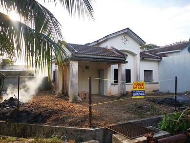 Terraced House For Sale in Sepang,SGR