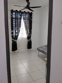 Room in Durian Tunggal, MLK