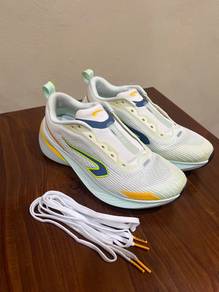 Kiprun Cushion 500 (used)