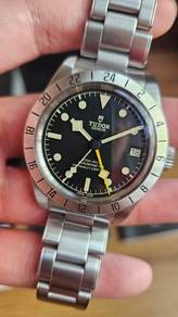 Tudor Black Bay Pro