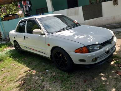 Proton Wira GL in Kerteh, TRG