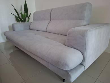 Modern Fabric Sofa for Sale – Excellent Condition