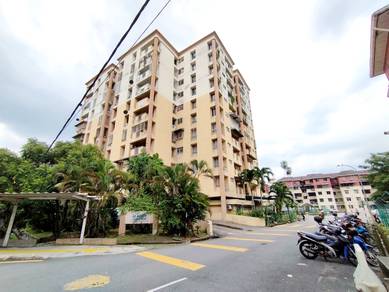 Condominium For Sale in Le Jardine